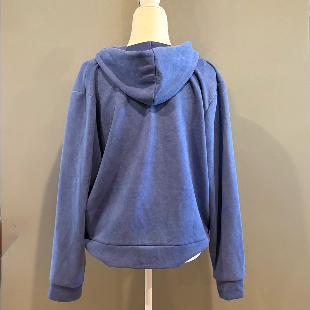 *PRE-OWNED* Women's Size 4x Love Blue Zip-Up Hoodie - Picture 2 of 6